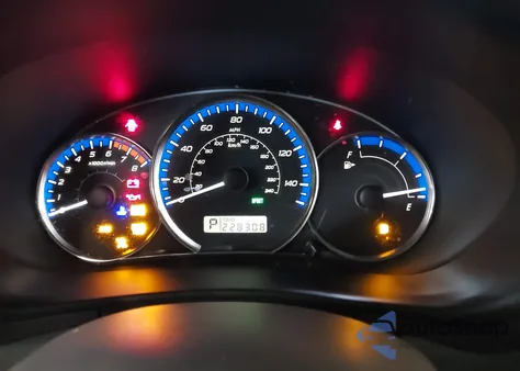 2010 Subaru Forester 2.5X z USA, uszkodzony, nr VIN JF2SH6BCXAH780850